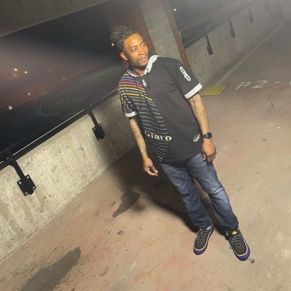 Meet your Posher, Jay